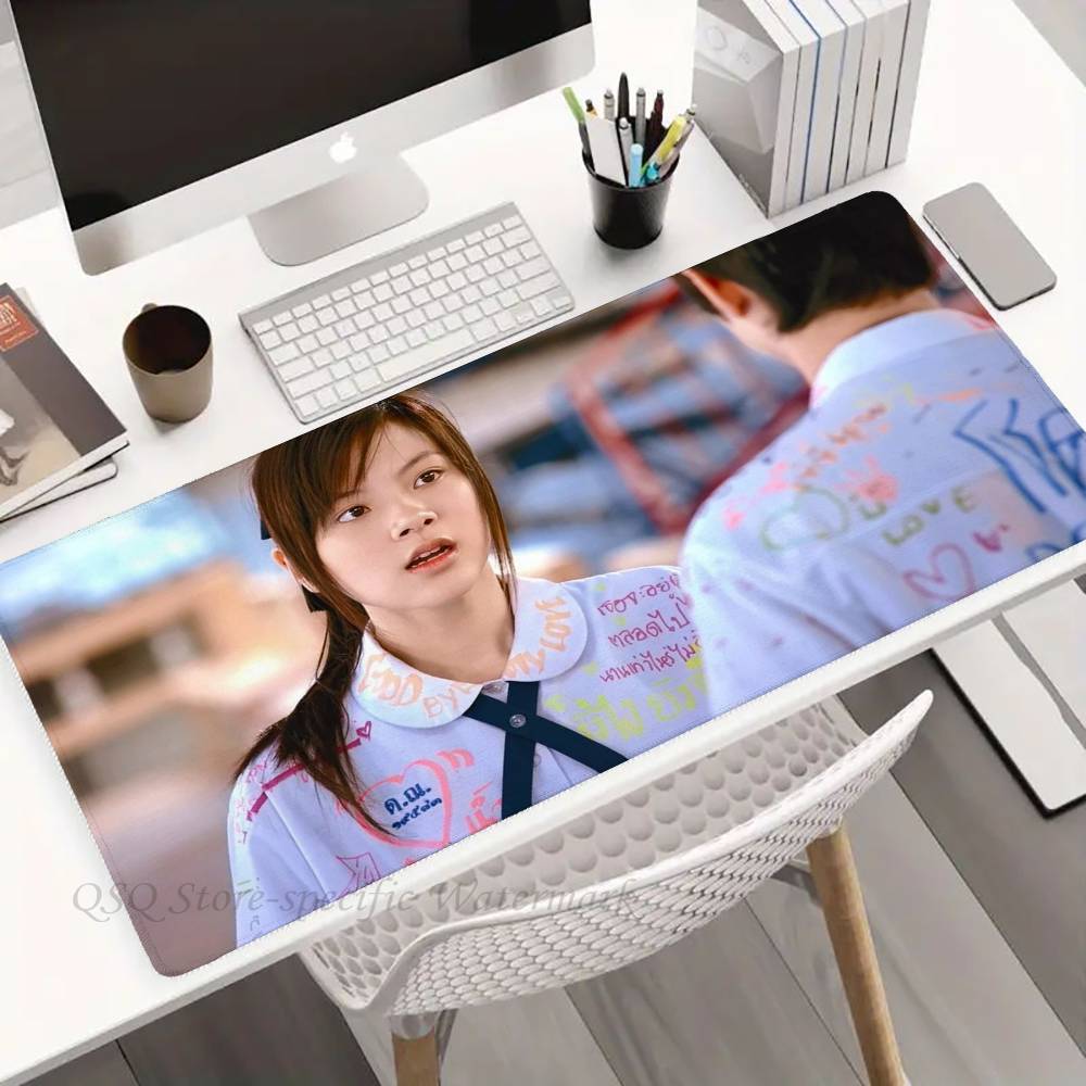 Esports Gaming Laptop - First Love Mousepad, rutschfest, geeignet für